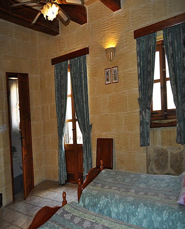Villa Ta' Pawlu House Of Character à Xagħra Chambre photo